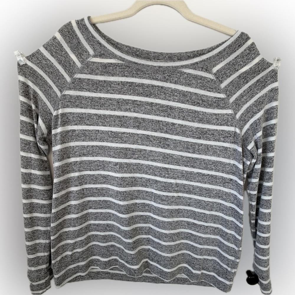 MIX by 41 Hawthorn Gray White Stripe Knit Top XL Soft Stretch Long Sleeve